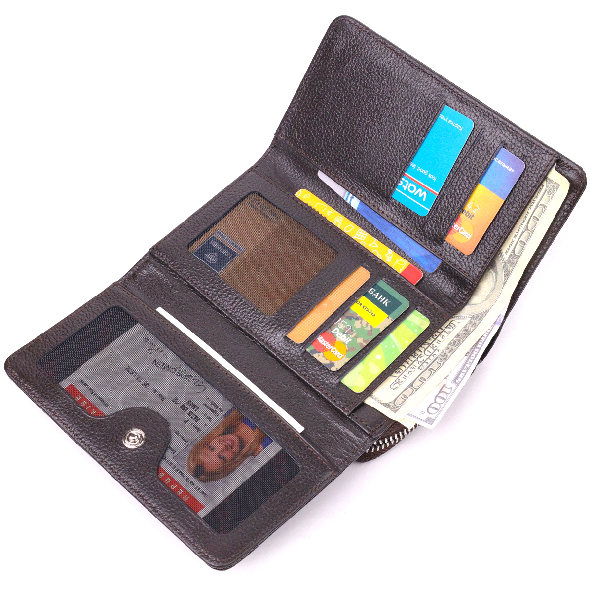 Вместительное женское портмоне из лакированной фактурной кожи KARYA Коричневый