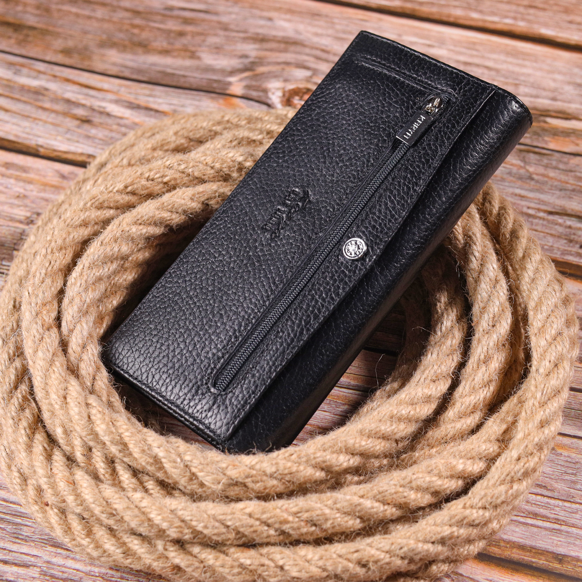 Вертикальний чоловічий гаманець із натуральної зернистої шкіри KARYA Чорний