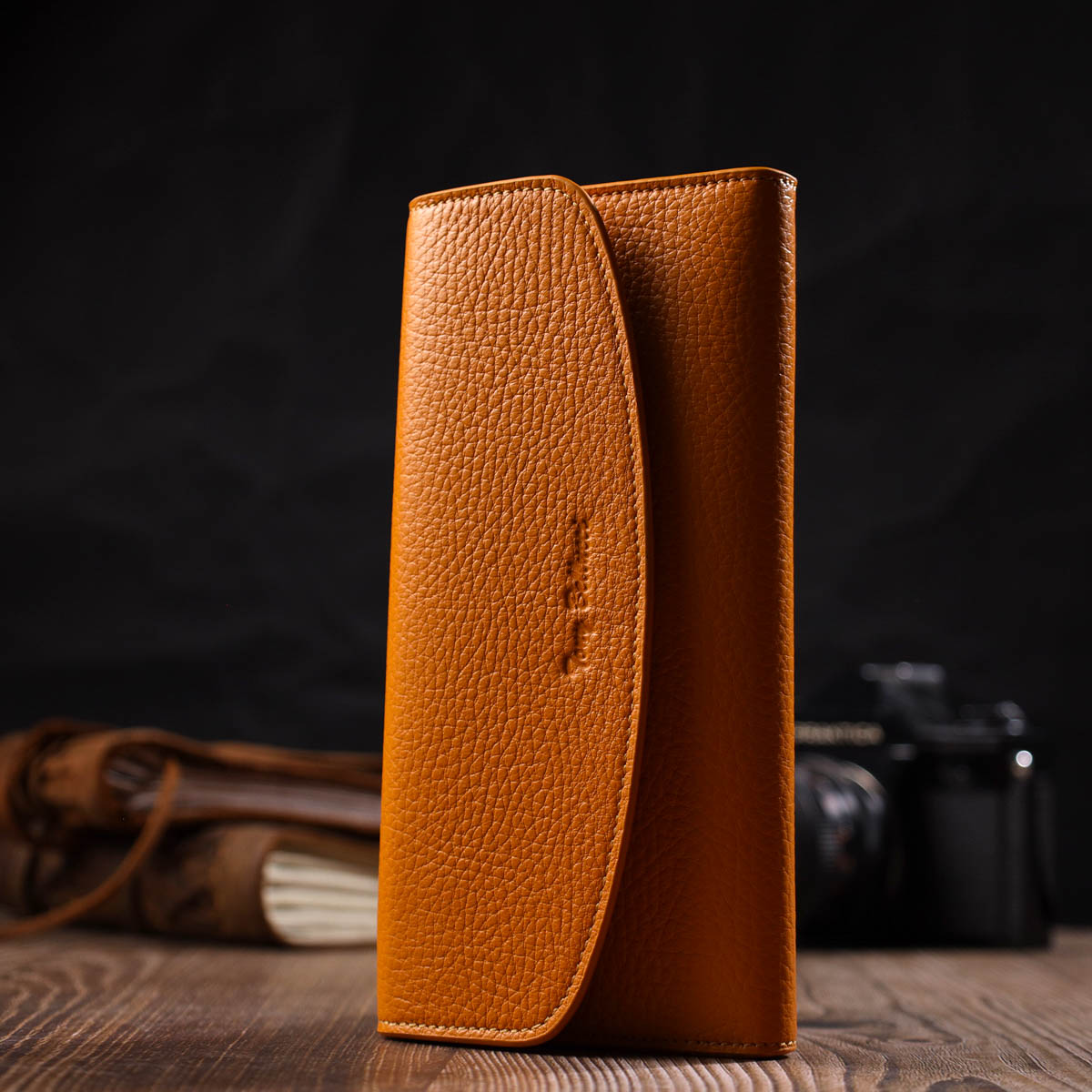 Відмінний жіночий гаманець з монетницею на блискавці з натуральної шкіри Tony Bellucci Жовтий