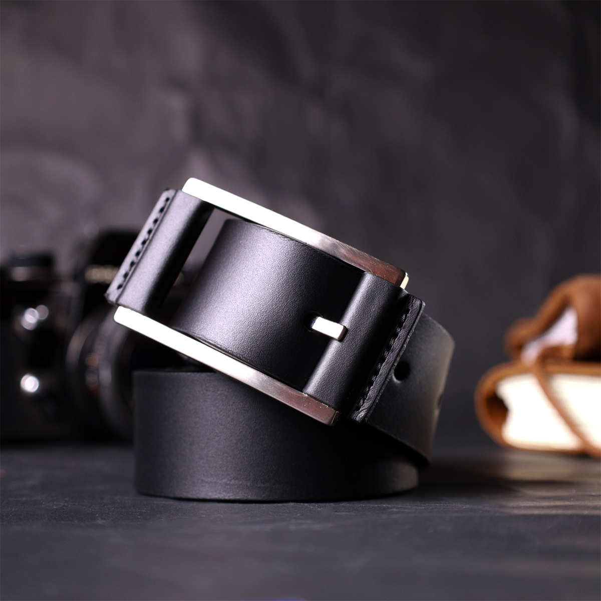 Брючний шкіряний ремінь для чоловіків з квадратною пряжкою GRANDE PELLE Чорний