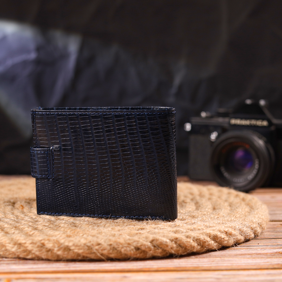 Гідний чоловічий гаманець з натуральної фактурної шкіри CANPELLINI Синій