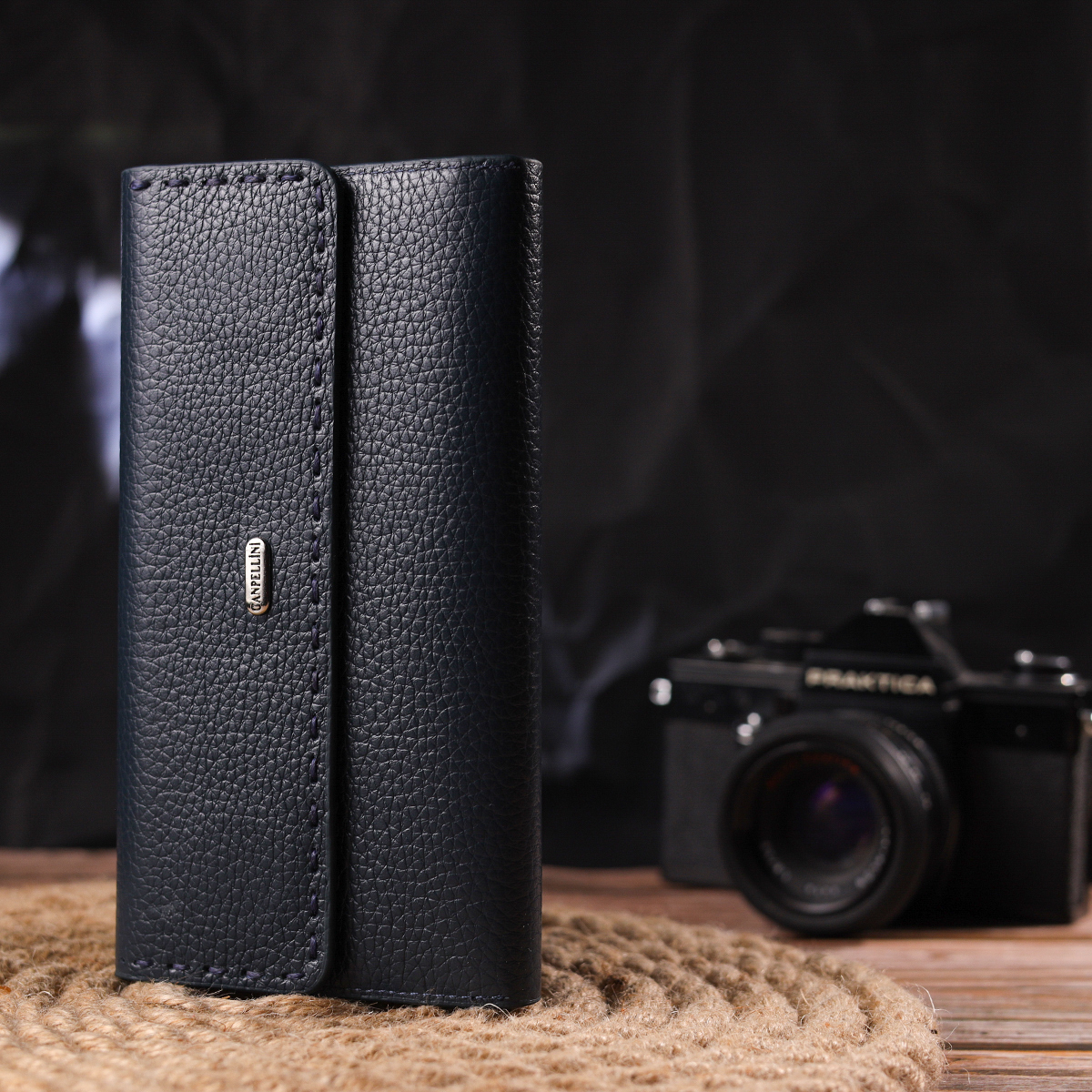 Удобный женский кошелек из натуральной кожи CANPELLINI Синий