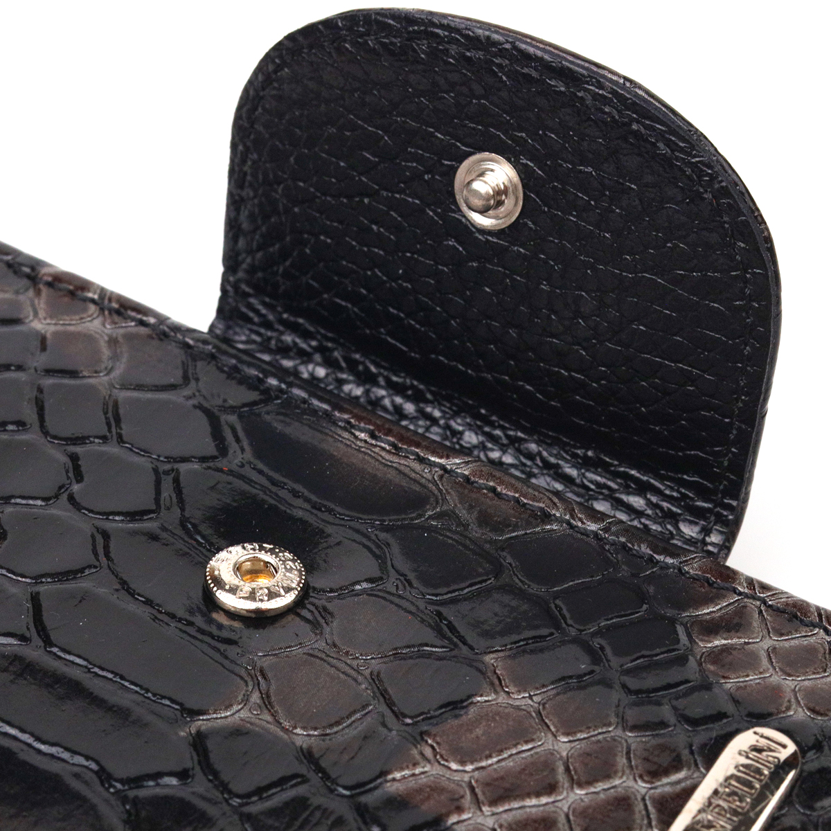 Вместительный вертикальный женский кошелек из натуральной кожи с тиснением под змею CANPELLINI Разноцветный