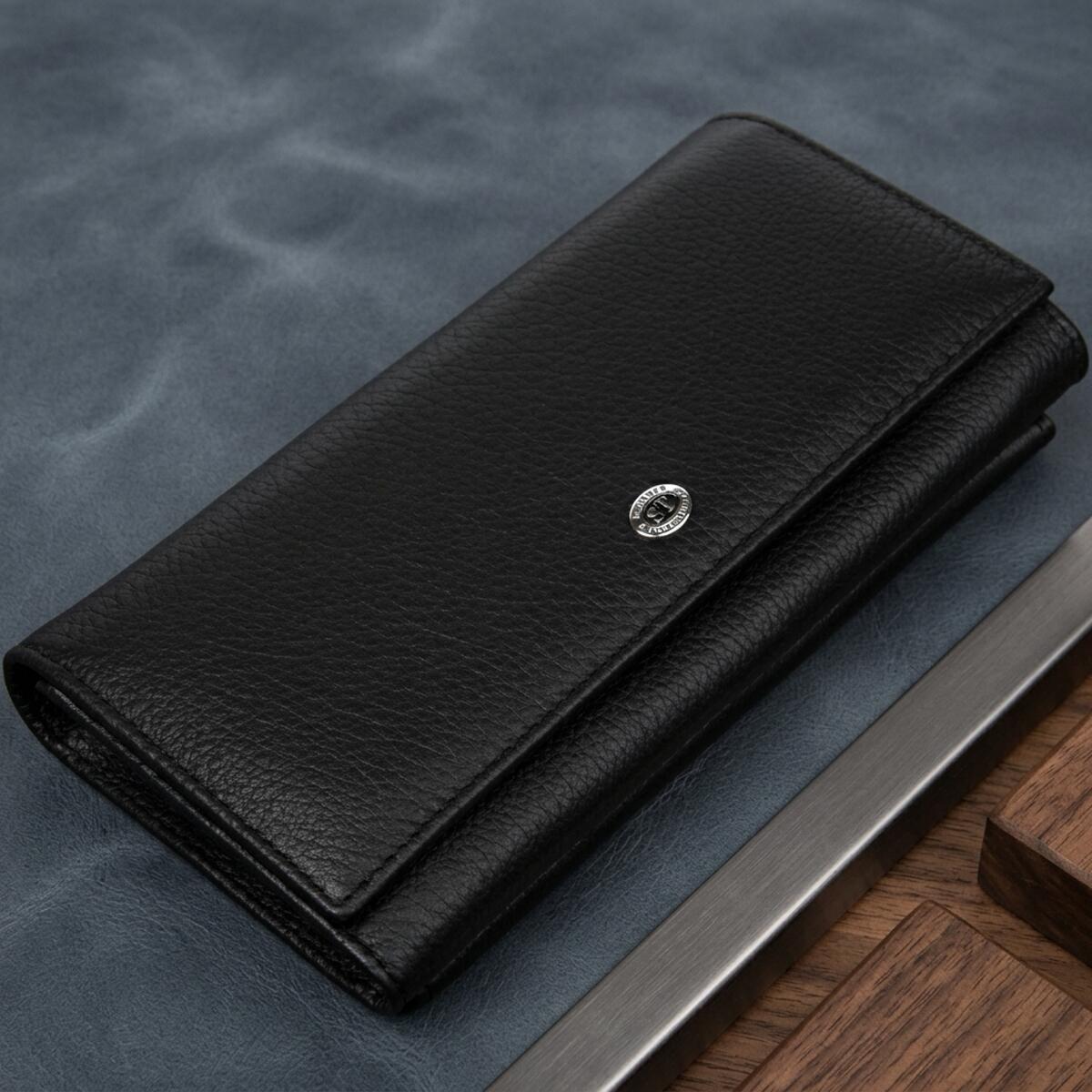 Добротний жіночий гаманець ST Leather Чорний
