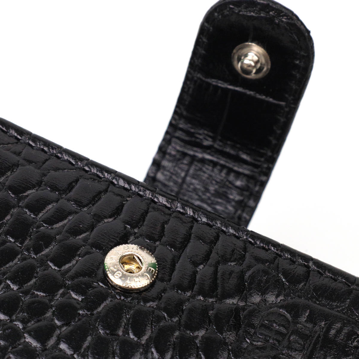 Вместительный небольшой бумажник для мужчин из натуральной кожи с тиснением под крокодила BOND Черный