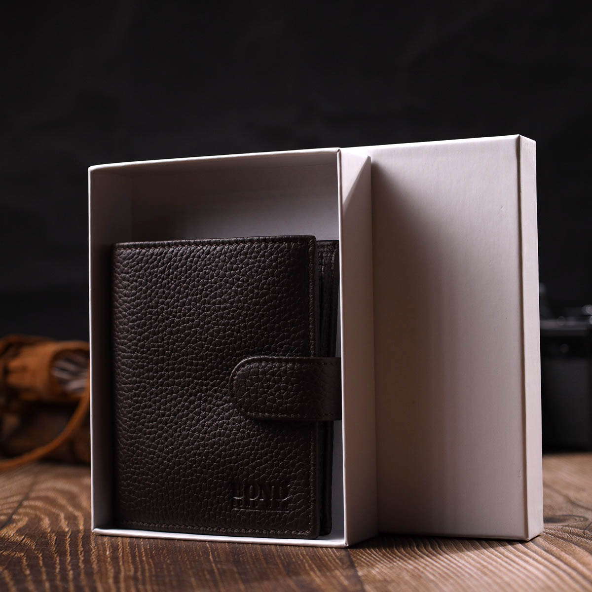 Компактный мужской вертикальный кошелек из натуральной кожи флотар BOND Коричневый
