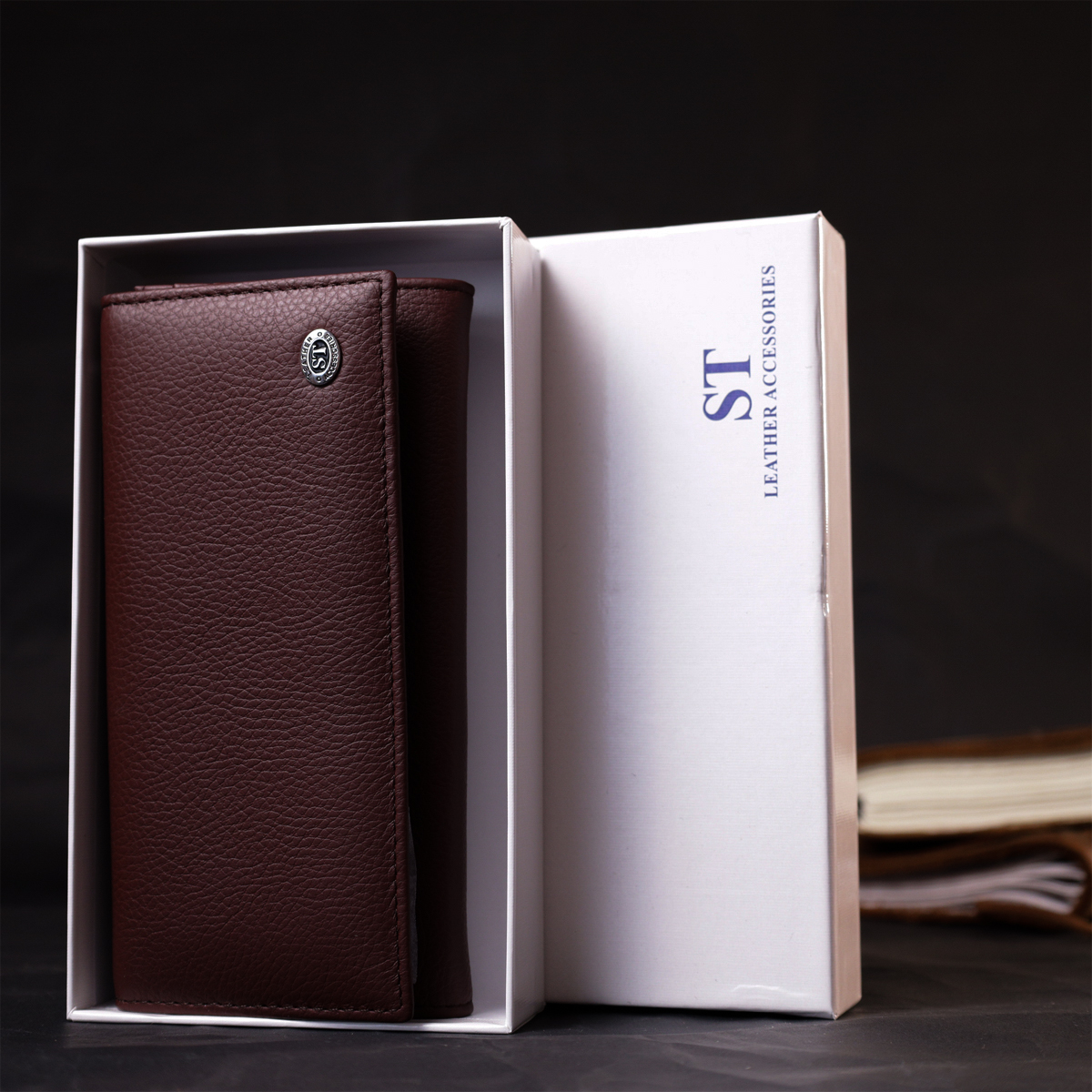 Практичний та жіночний гаманець із натуральної шкіри ST Leather Бордовий