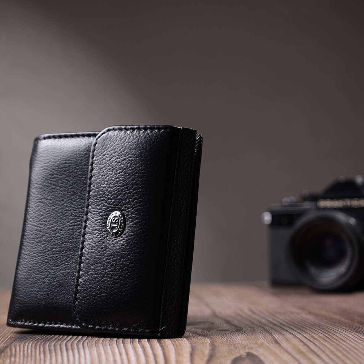 Оригінальне жіноче портмоне з натуральної шкіри ST Leather Чорний