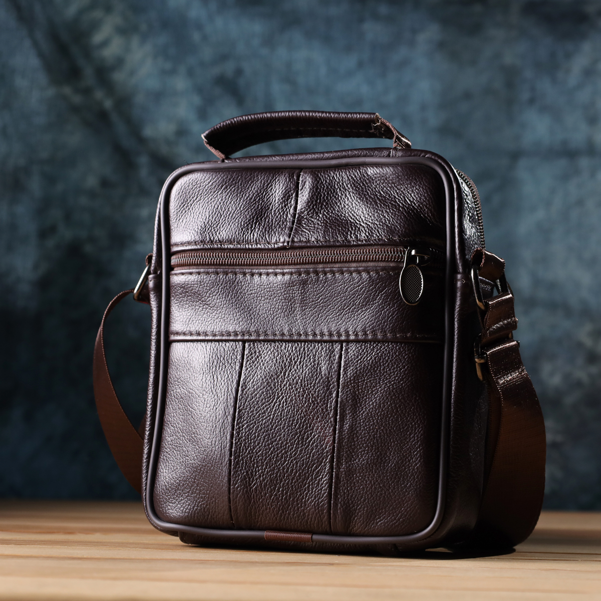 Небольшая вертикальная сумка с ручкой для мужчин из натуральной кожи Vintage Коричневый