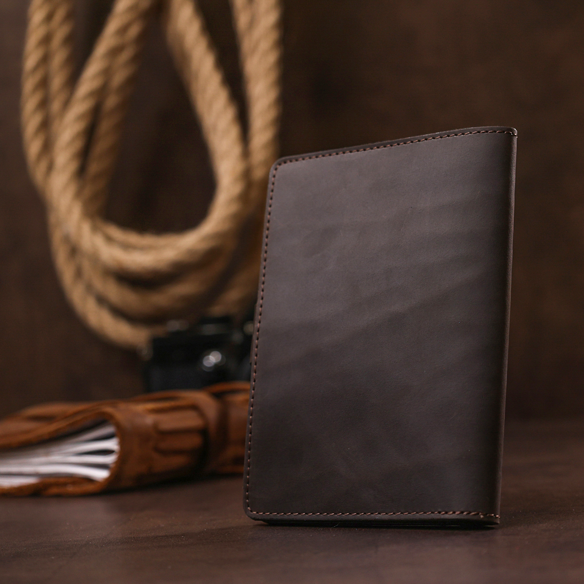 Вінтажний матовий шкіряний тревел-кейс Shvigel Коричневий